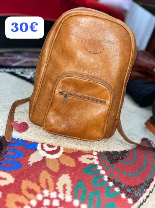 Mochila de cuero marrón  Cuero original nueva