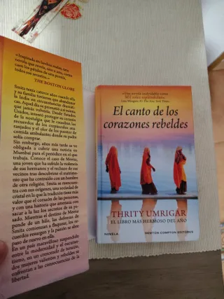 El canto de los corazones rebeldes - Thrity Umriga