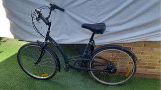 Bicicleta Paseo Btwin Negra