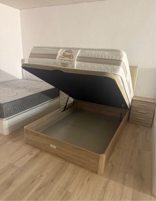 Materasso alta qualità con molle insacchettate, spessore 30 cm