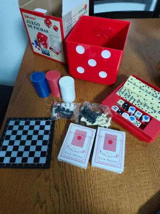 Juego de mesa EM HOME