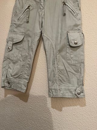 Bermudas cargo beige/verde claro