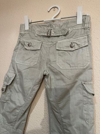 Bermudas cargo beige/verde claro