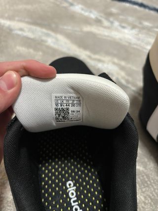 Scarpe Adidas nere e bianche