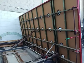 Mesa de corte para cristal