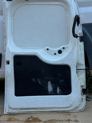 Puerta Trasera Izquierda Peugeot Bipper