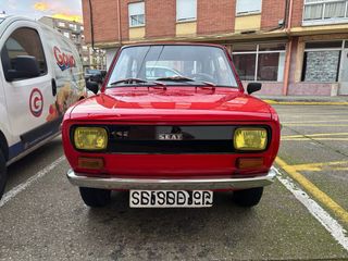 SEAT 133 1980