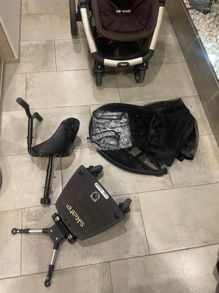 Patinete y asiento para carrito Skate