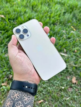 iPhone 13 Pro Max Dorato