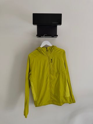 Cortavientos running hombre