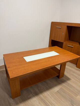 Tavolo da centro sollevabile in legno e vetro