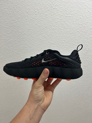 Nike Mind 002 Negro Cromado W