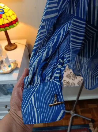 Camisa Mujer Estampada Azul y Blanca