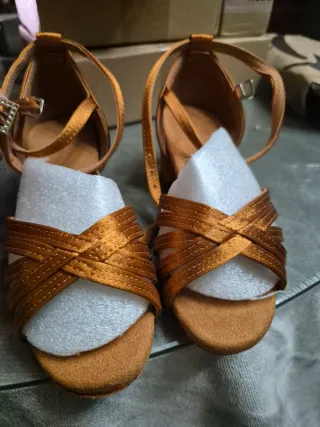 Zapatos de baile dorados/naranja