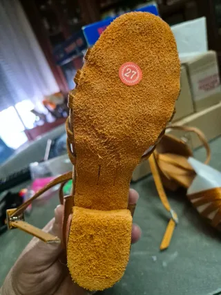 Zapatos de baile dorados/naranja