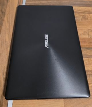 Ordenador Portátil ASUS i7 sexta generación, 8RAM