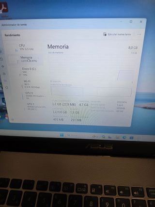 Ordenador Portátil ASUS i7 sexta generación, 8RAM