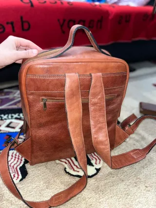 Riñonera negra de cuero original