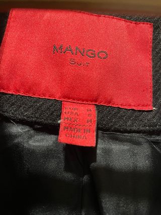 Abrigo 3/4 Mango Negro