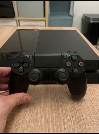PS4 (PlayStation 4) Negra