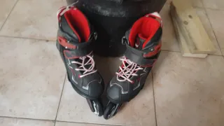 Rollerblade neri e rossi