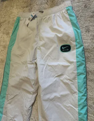 Pantalón Nike Air Talla M
