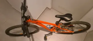 Bicicleta infantil naranja Rockrider