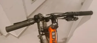 Bicicleta infantil naranja Rockrider