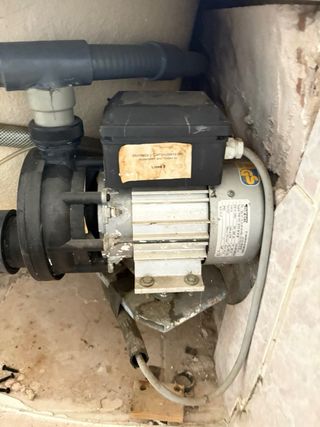 Bañera jacuzzi 1.5x1.5m