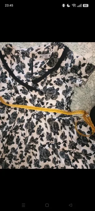 Vestido Hell Bunny floral blanco y negro