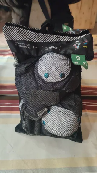 Protezioni per pattini, skateboard, monopattino