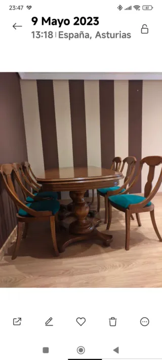 Mesa de comedor de madera sin sillas