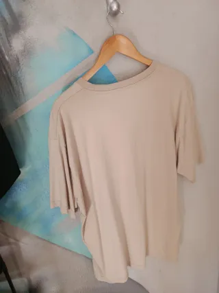 Camiseta Pull&Bear Oversize Beige Talla L