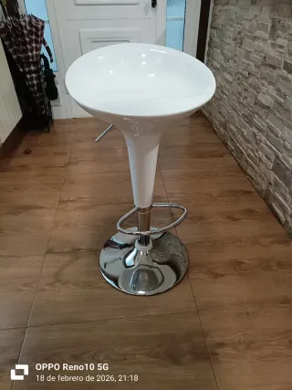 Silla adaptable a varias alturas