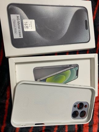 Funda AG Metal iPhone 16 Pro Max Titanium White