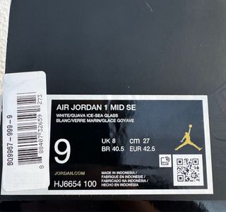 Air Jordan 1 Mid SE Ice-Sea Glass