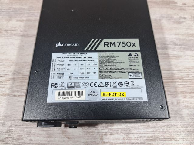 Fuente CORSAIR RM750x (750W) SIN CABLES