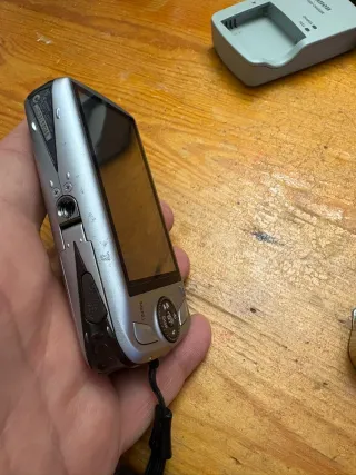 Cámara Canon IXUS 200 IS Plata