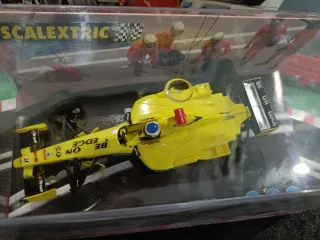 Scalextric Jordan F1 2004