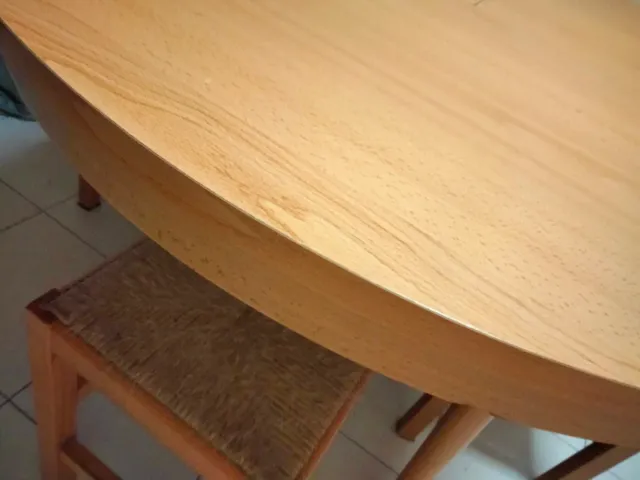 Mesa redonda extensible madera y 4 taburetes