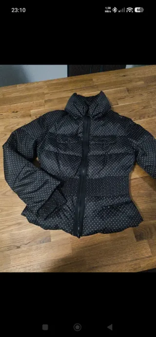 Chaqueta Purificación García lunares