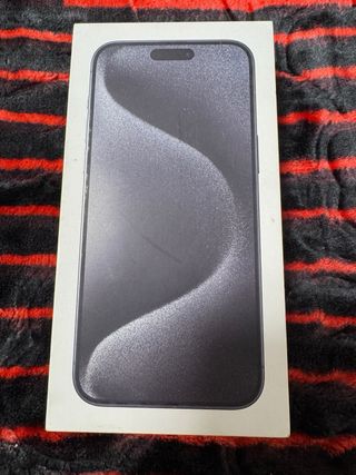 Caja iPhone 15 Pro Max