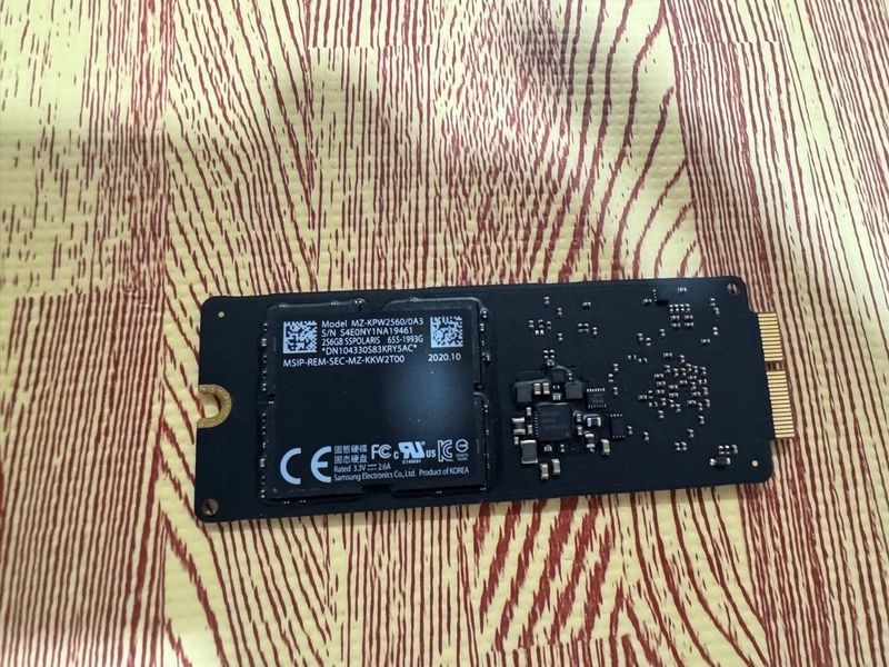 Disco SSD NVMe Samsung afbeelding 2