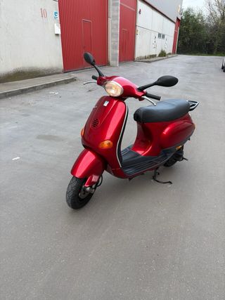Vespa ET2
