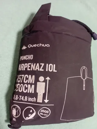 Chubasquero Quechua Arpenaz 10L