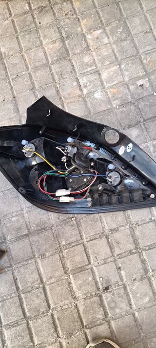 Pilotos Traseros Opel Astra H