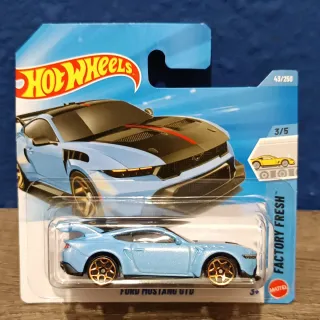 Hot Wheels Ford Mustang GTD Azul 3/5