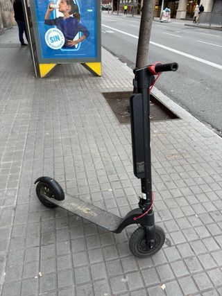 Patinete eléctrico Ecoxtrem – Buen estado