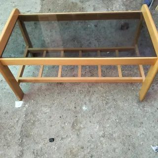 Tavolo ausiliario in legno e vetro