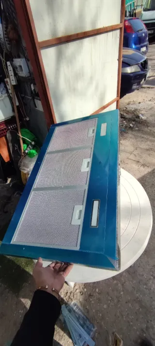 Campana extractora Cecotec